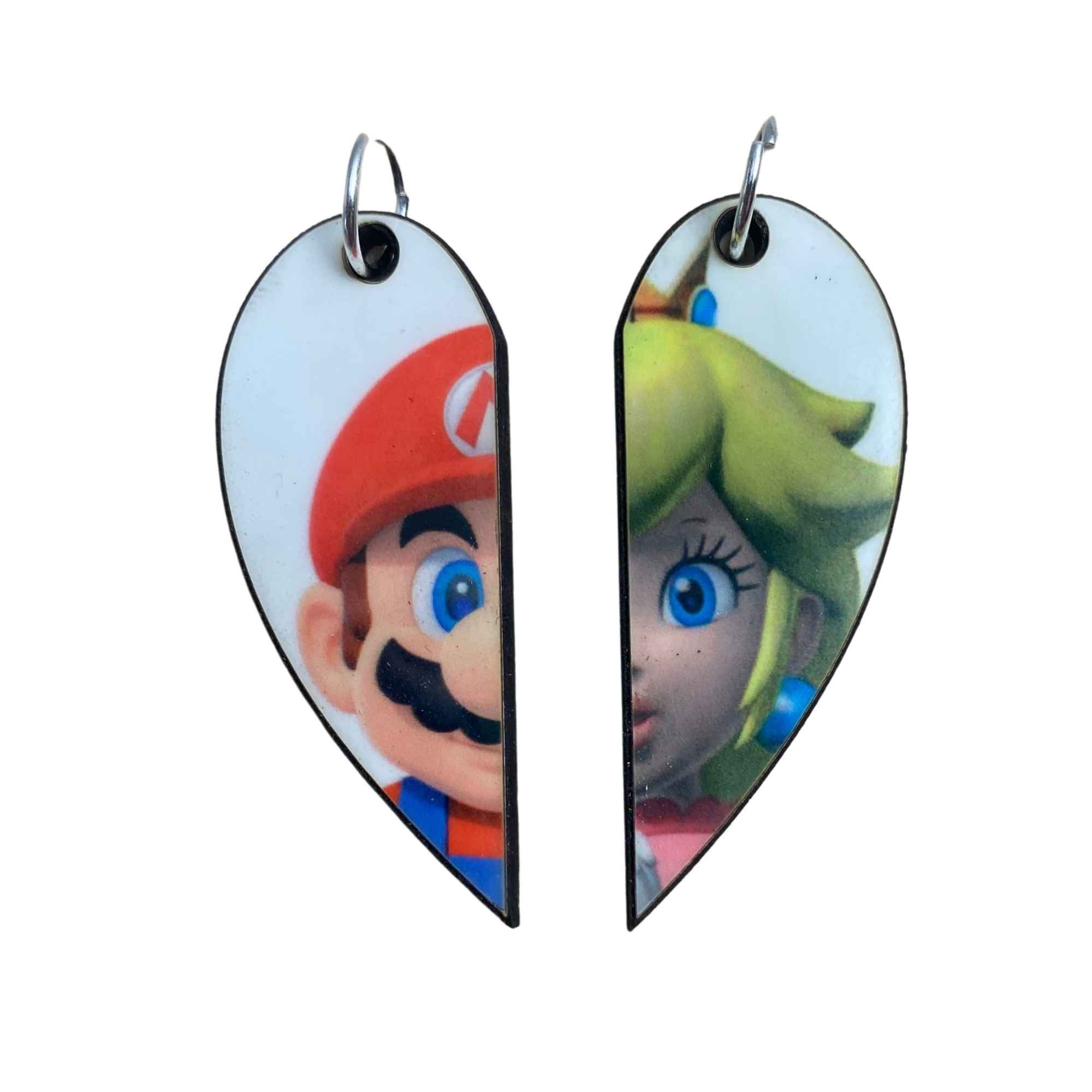 Mario Matching Heart Pendants | Mario & Princess Peach Couple Necklaces or  Keyrings | Gifts for Him or Her